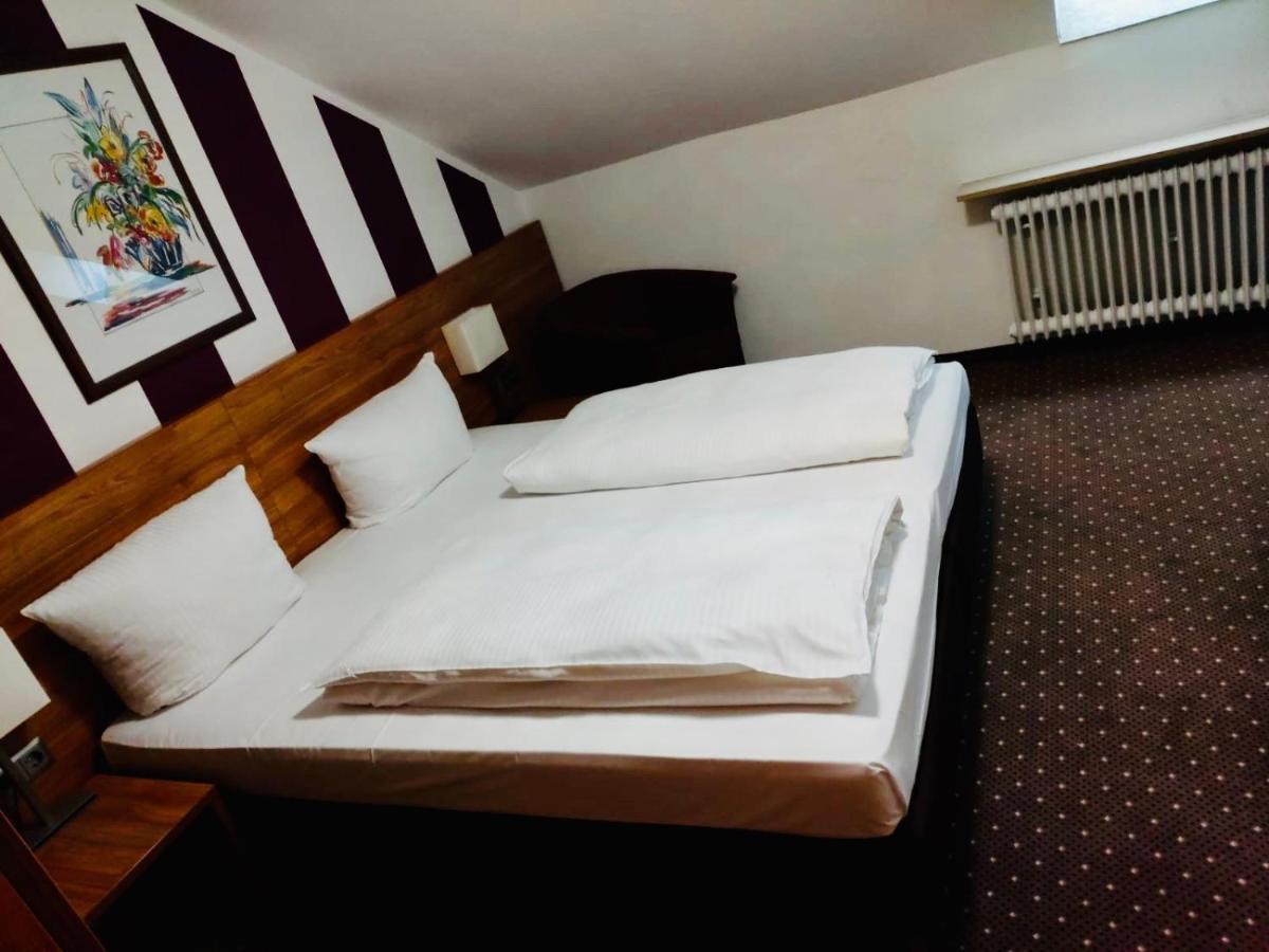 Hotel Relax Wachenroth ภายนอก รูปภาพ