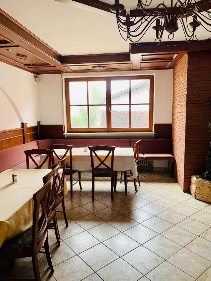 Hotel Relax Wachenroth ภายนอก รูปภาพ